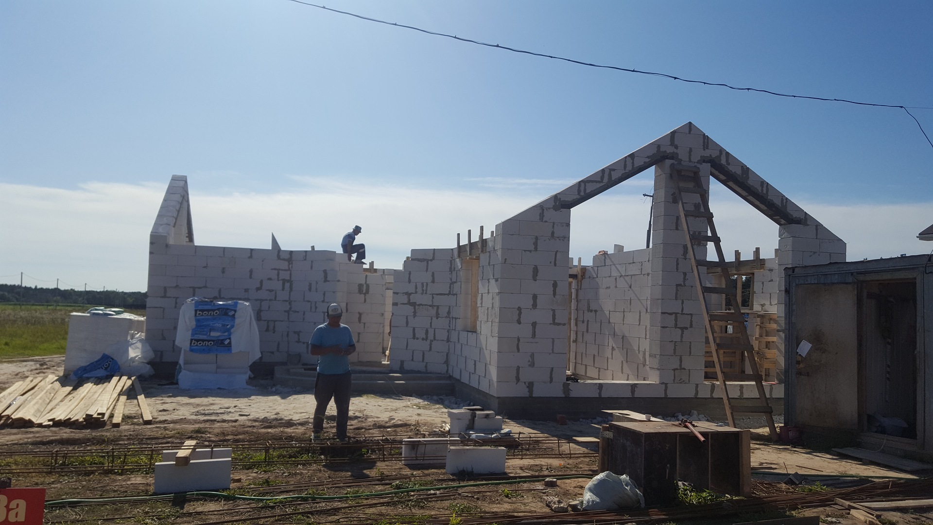 Фото 67 — Как строится дом из бетонных блоков