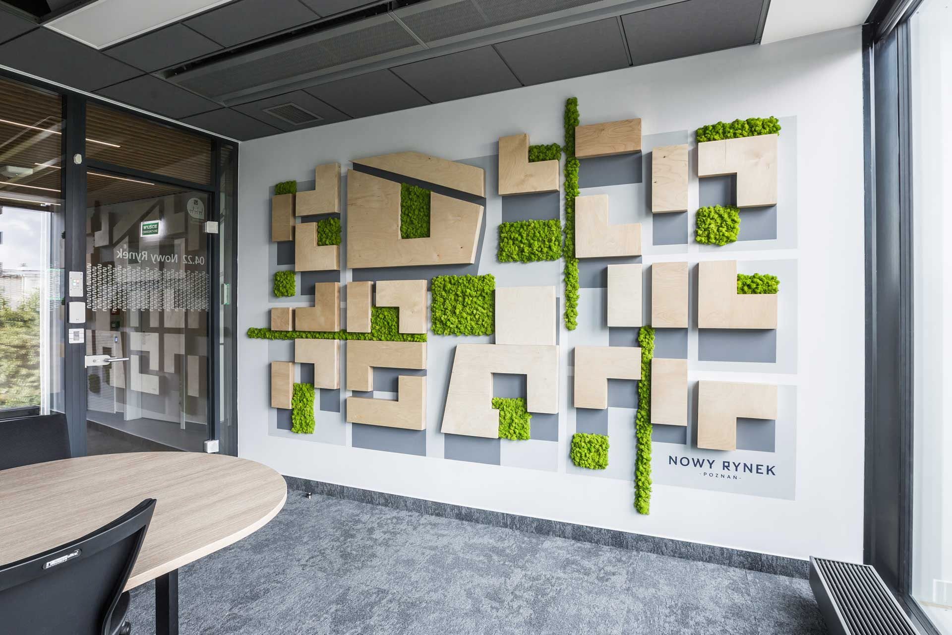 Фото 15 — Покраска стен в офисе в корпоративные цвета