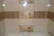 Photo of Укладка керамической плитки на полу в прихожей